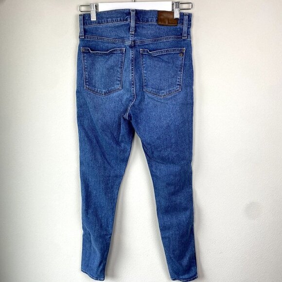 Madewell 10" High Rise Skinny in Dewitt Wash Button Front 28 - Picture 9 of 11